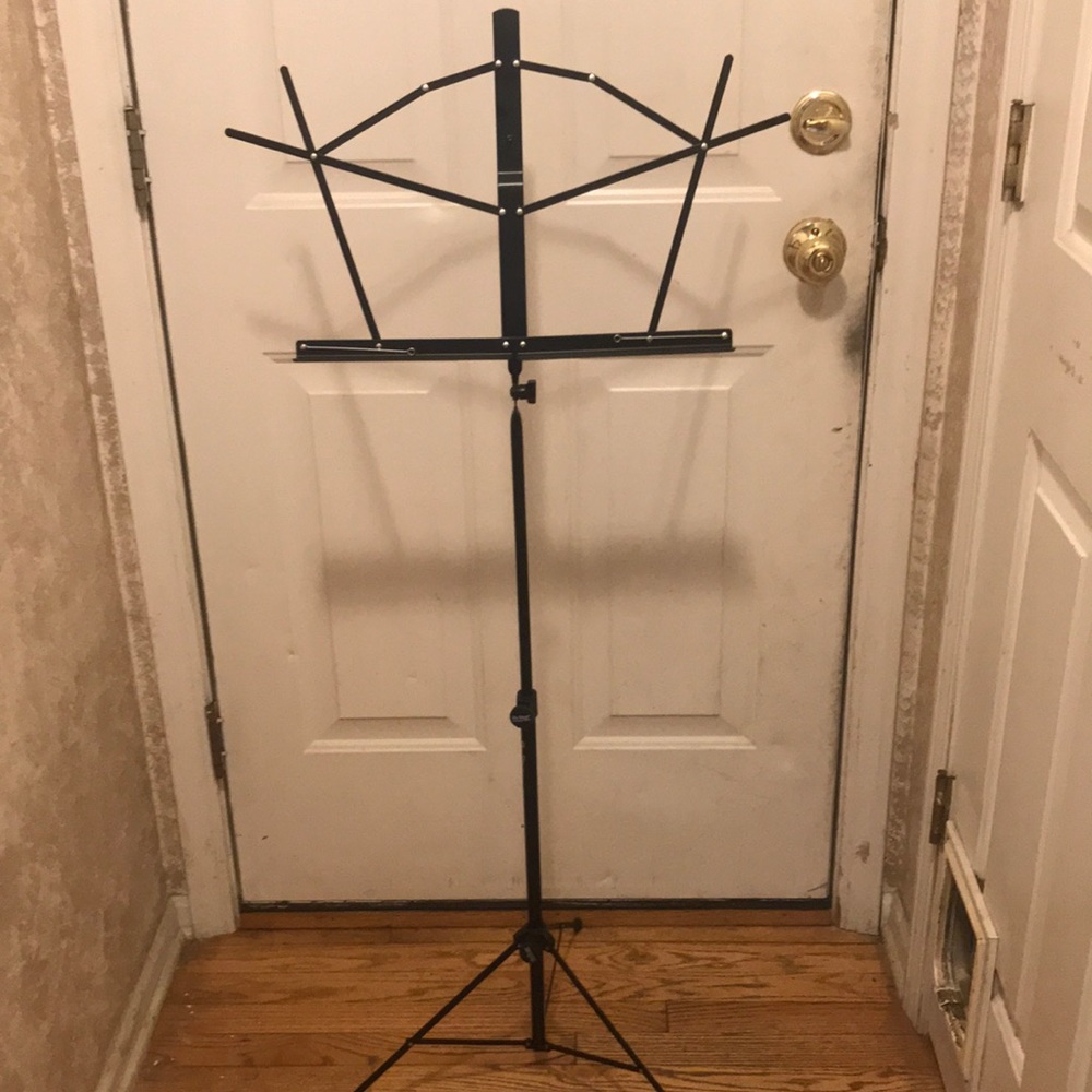 On-Stage SM7222BB Tripod-Base Sheet Music Stand with Bag